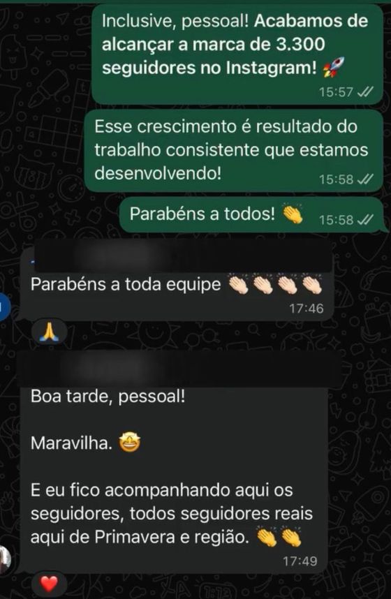 Cliente da Raio7 comemorando crescimento de seguidores no Instagram